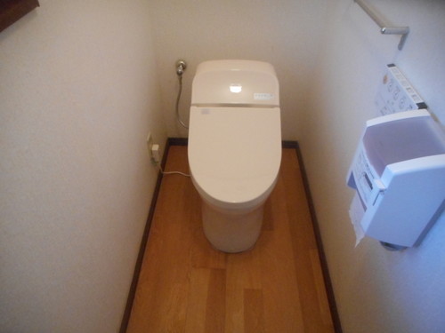 【南部町】コンパクトタンクトイレですっきり！
