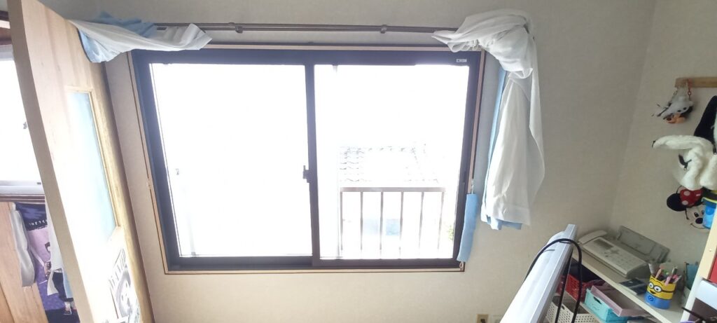 【米子市】障子を処分して、鴨居のある和室の窓に内窓設置しました！