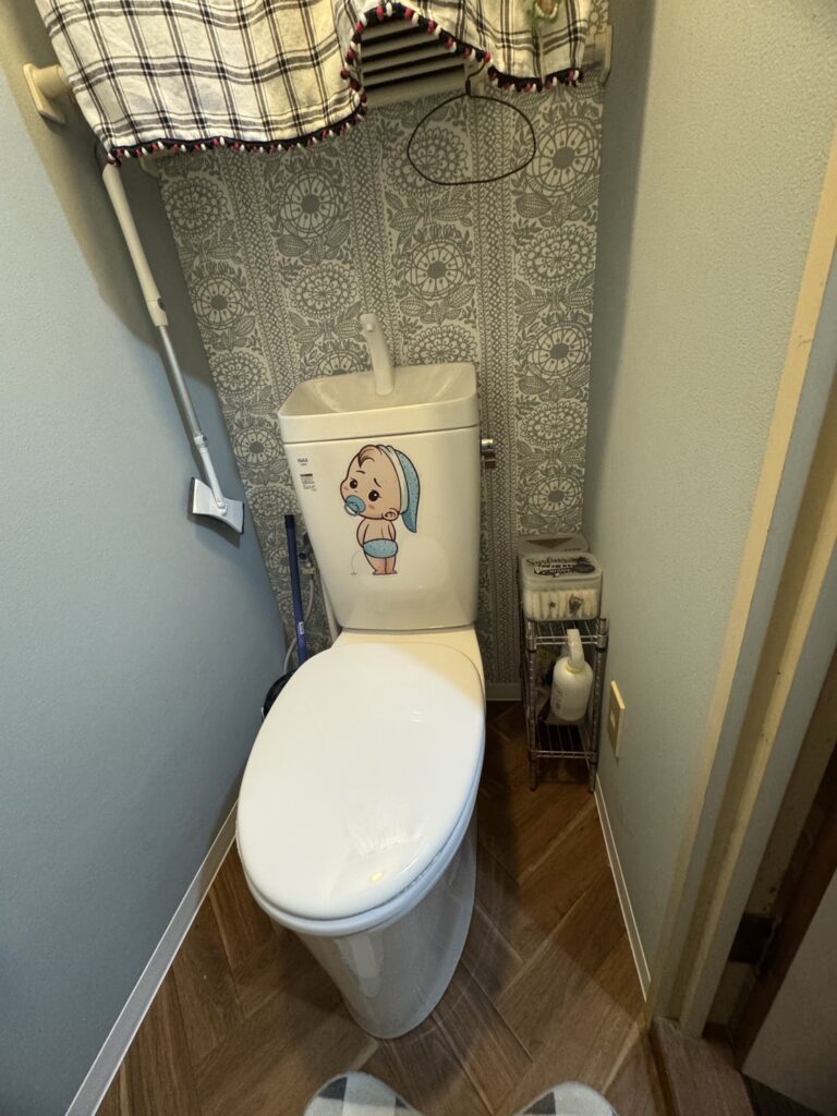 【米子市】新しいトイレと華やかなクロスで快適空間に！