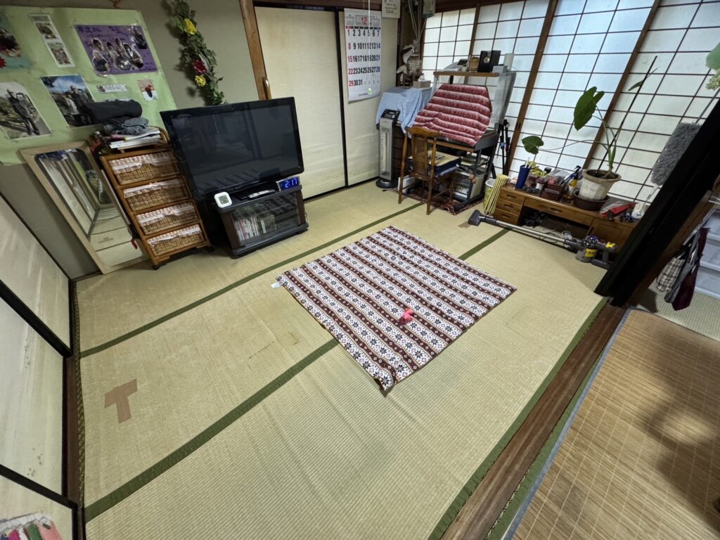 【安来市】ペットにやさしい滑りにくいフローリングへリフォーム
