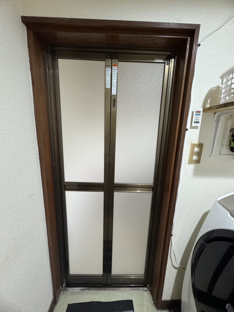 【米子市】浴室のドア破損も安心対応！カバー工法でスピード施工