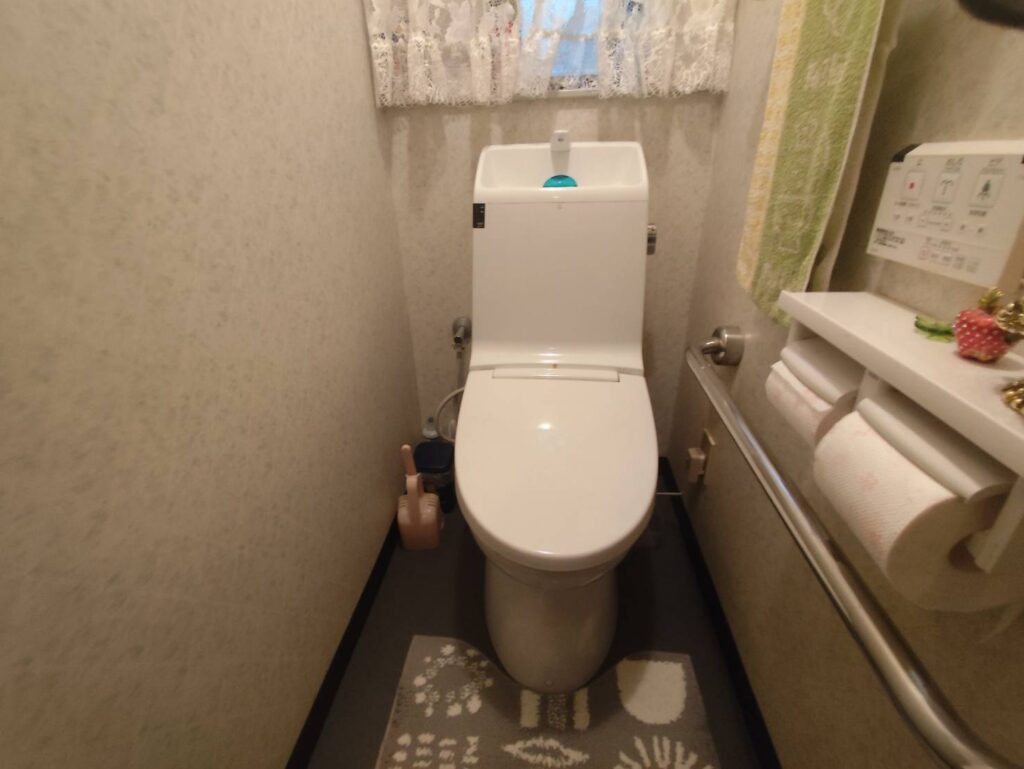 【米子市】掃除しやすさ重視!セパレートタイプのトイレへリフォーム