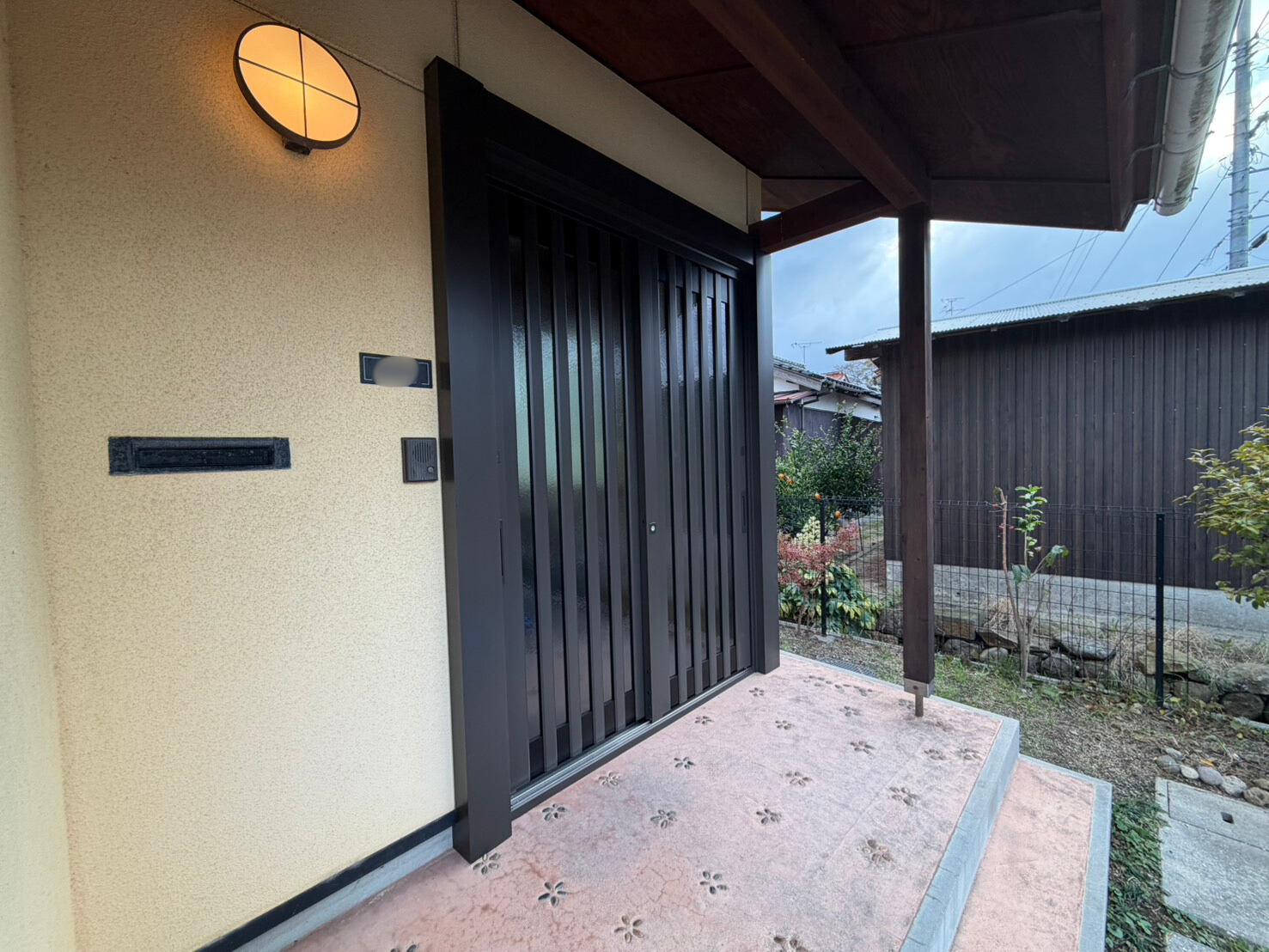 玄関ドア取替後