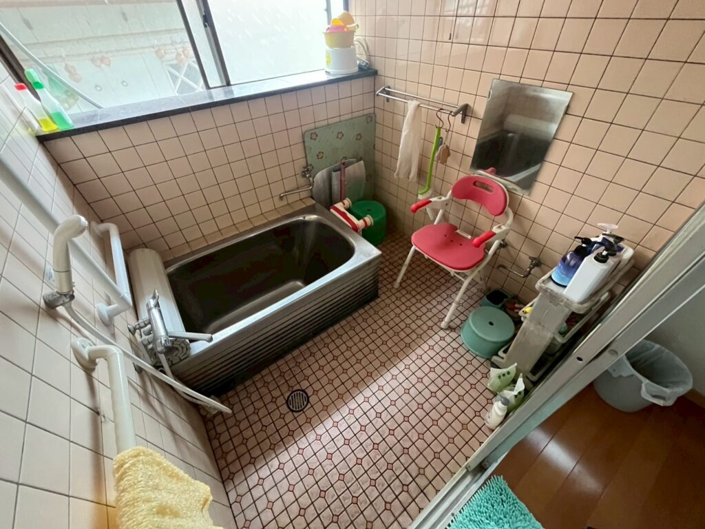 【大山町】毎日の入浴を快適に！寒さと滑りに配慮した浴室リフォーム