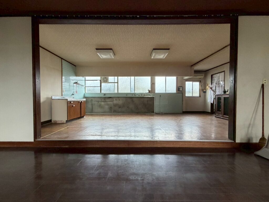 【米子市】レミューで実現した開放的なアイランドキッチン